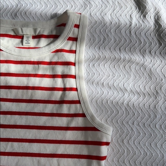 H&M Red and White Striped Crop Top - Picture 3 of 5